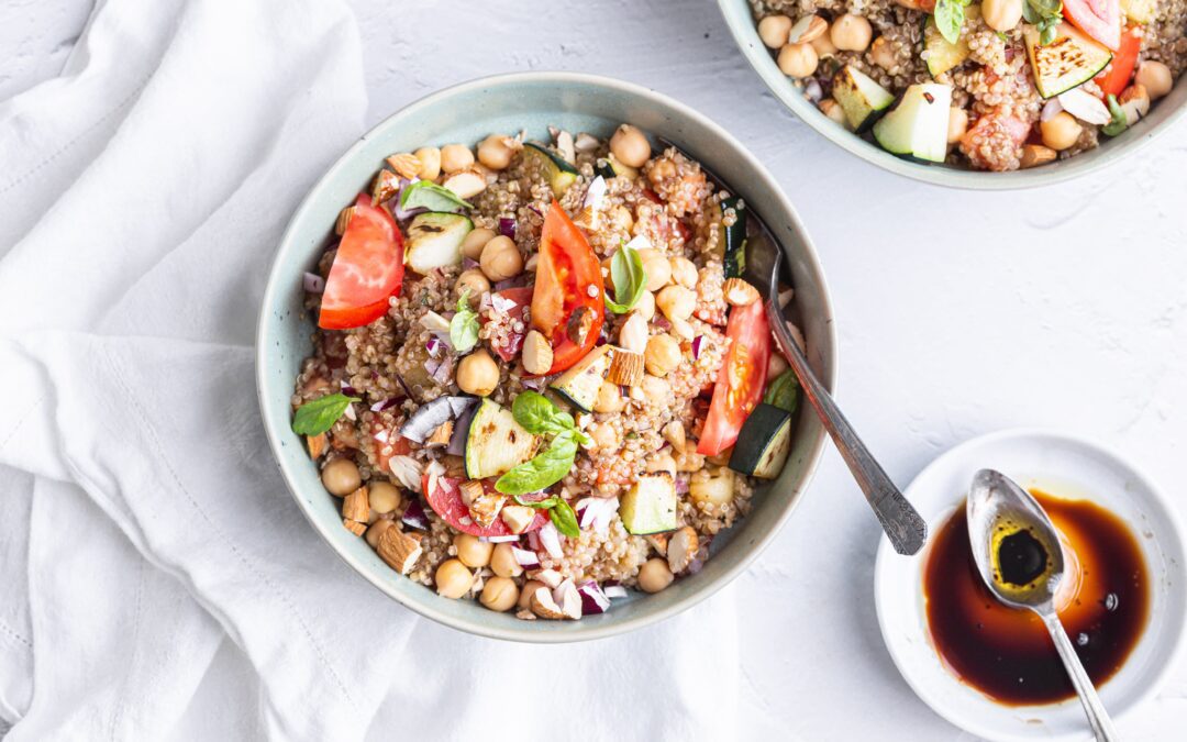 zucchini quinoa and balsamic salad