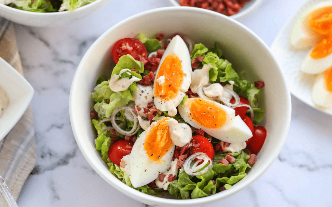 Keto Low-Carb BLT Breakfast Salad